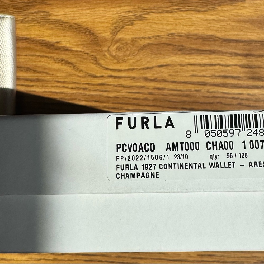 Furla 1927 Continental Wallet XL – Ballerina Gold – Authentic – Box & Dust Bag - Picture 10 of 12